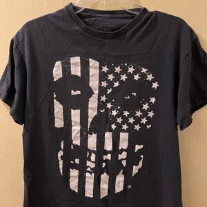 Black Skull Graphic T-Shirt